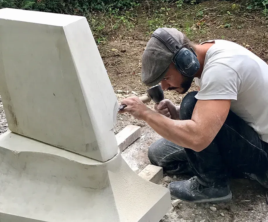 sculpture pierre artisanale