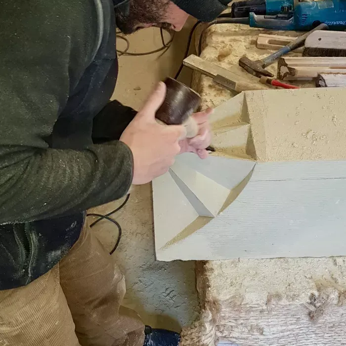 taille pierre traditionnelle loches